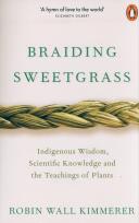 Okładka książki Braiding Sweetgrass