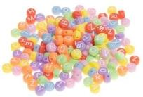 Opakowanie Koraliki akrylowe alfabet 4x7mm 20g