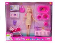 Opakowanie Lalka 29cm w pokoju dziecięcym