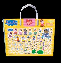 Okładka książki Na podwórku z Peppą. Kocham naklejać. Świnka Peppa