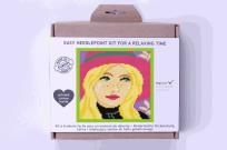 Opakowanie Zestaw do haftu mini gobelinowego Dziewczyna w kapeluszu