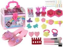 Opakowanie Zestaw kosmetyków w kuferku