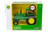 Opakowanie Britains Traktor John Deere 4240 TOMY