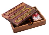 Opakowanie Cribbage w drewnianym pudełku z kartami