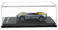 Opakowanie Ferrari Monza SP1 1:64 silver