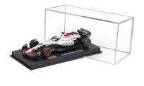 Opakowanie Formula (With Helmet & Plastic Stand) 1:43
