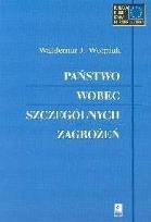 Okładka książki Państwo wobec szczególnych zagrożeń