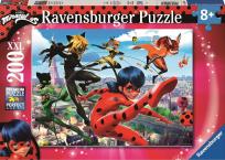 Opakowanie Puzzle 200 Miraculum. Biedronka i Czarny Kot XXL