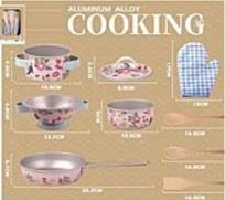Opakowanie Zestaw metalowych garnków